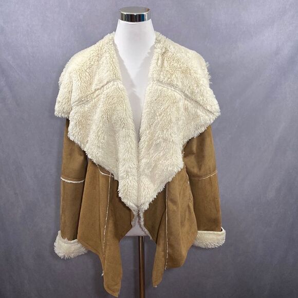 Jane Me Faux Fur Jacket Coat - Picture 1 of 8